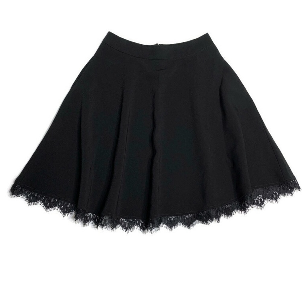 MERAL lace trim skater skirt
